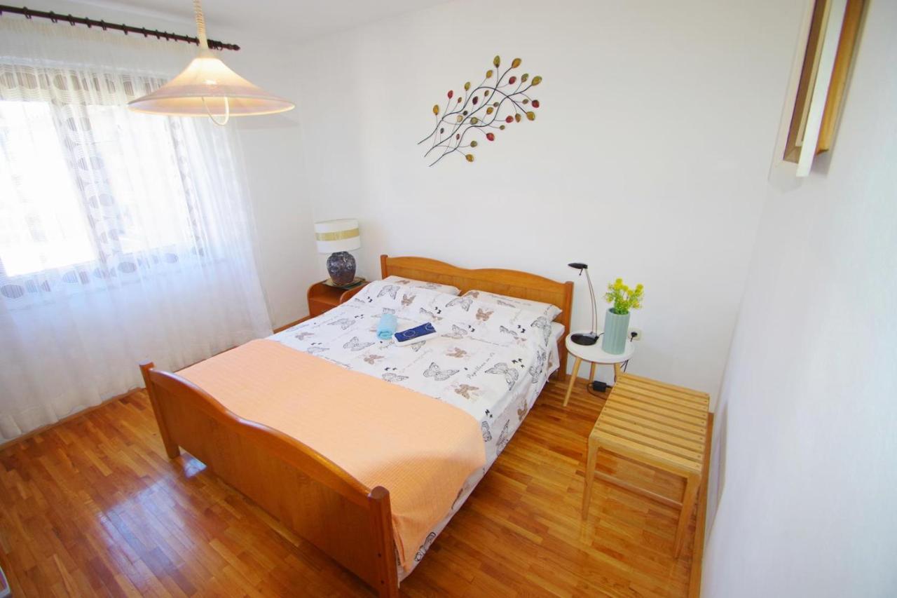 Apartment Ana Пула Экстерьер фото