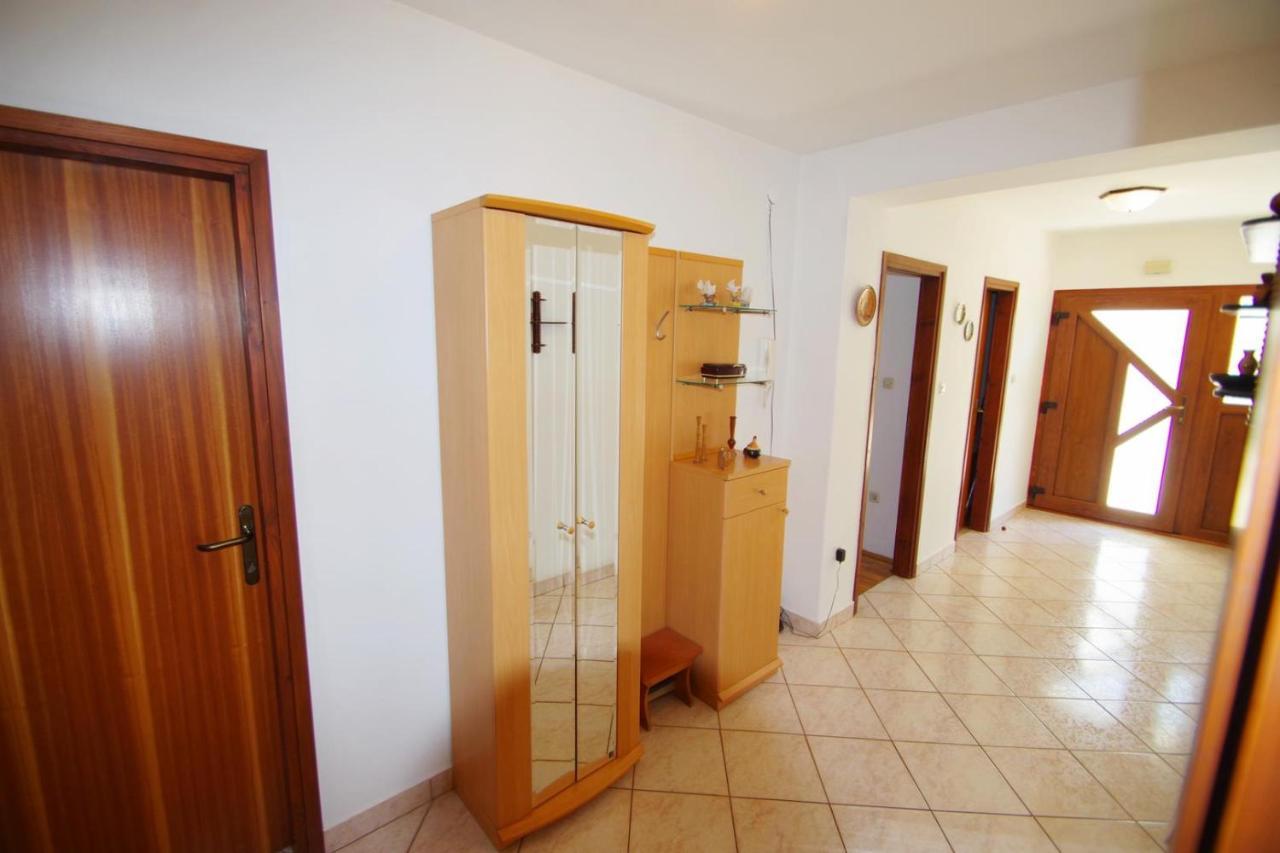 Apartment Ana Пула Экстерьер фото