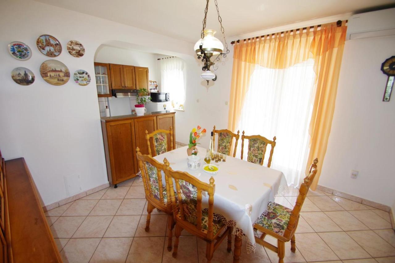 Apartment Ana Пула Экстерьер фото