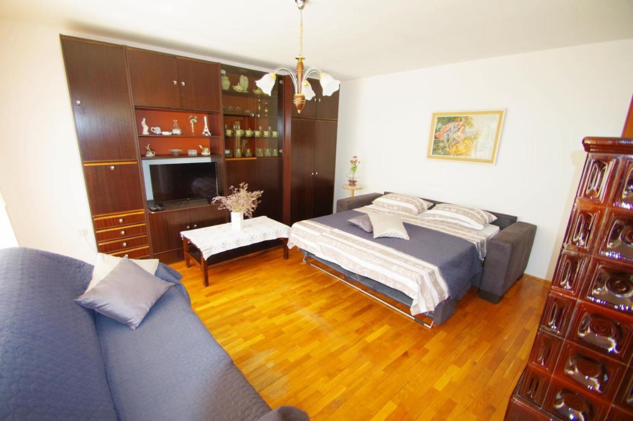 Apartment Ana Пула Экстерьер фото